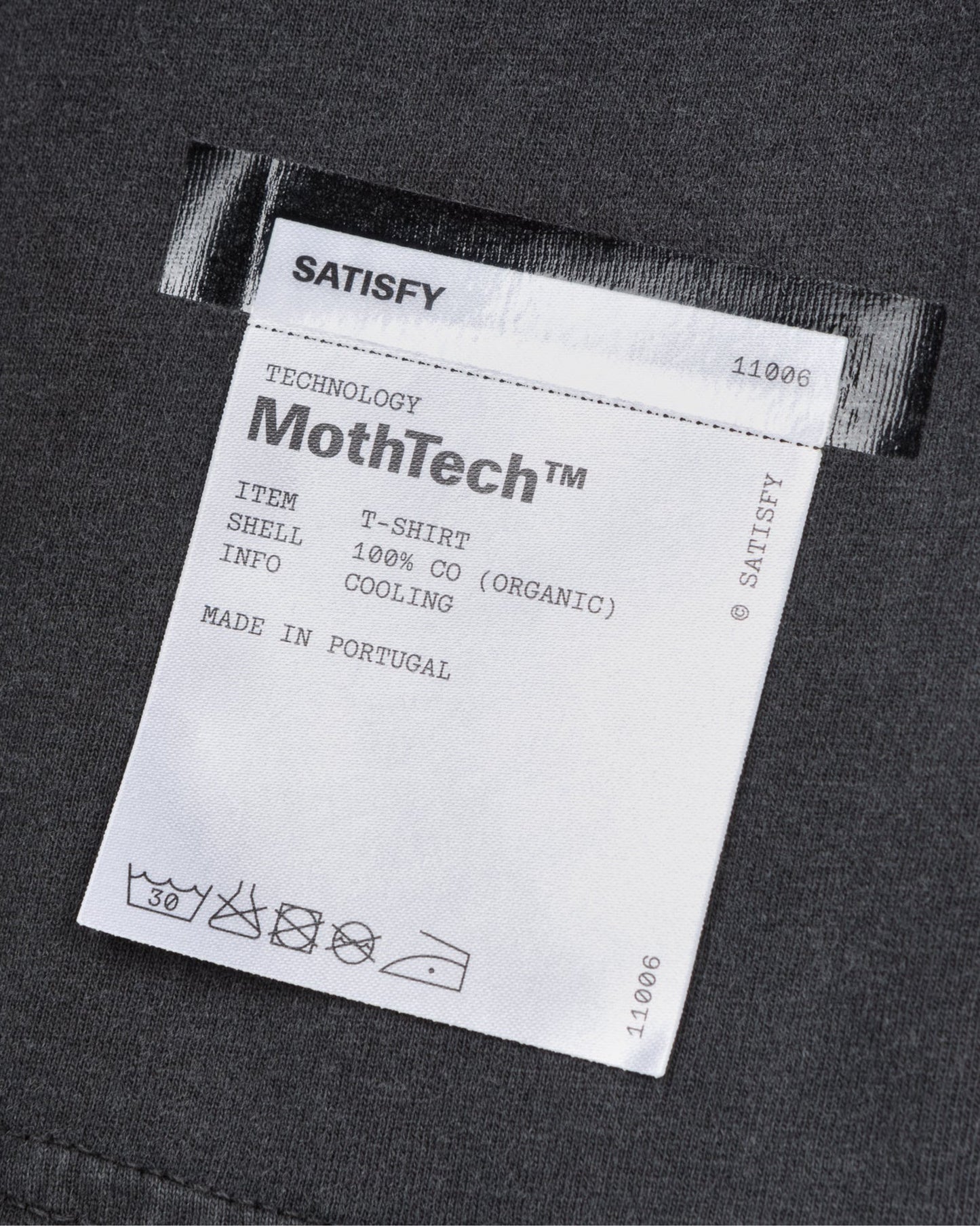 SATISFY - Mothtech™ SS Tee Aged Black